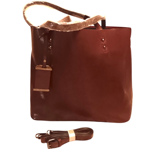 Elegant Brown Vegan Leather Bag NWOT - Picture 1 of 7